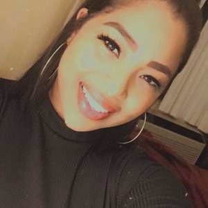 Meet your Posher, Alexiss